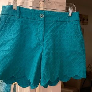 Crown & Ivy Turquoise Scalloped Hem Shorts